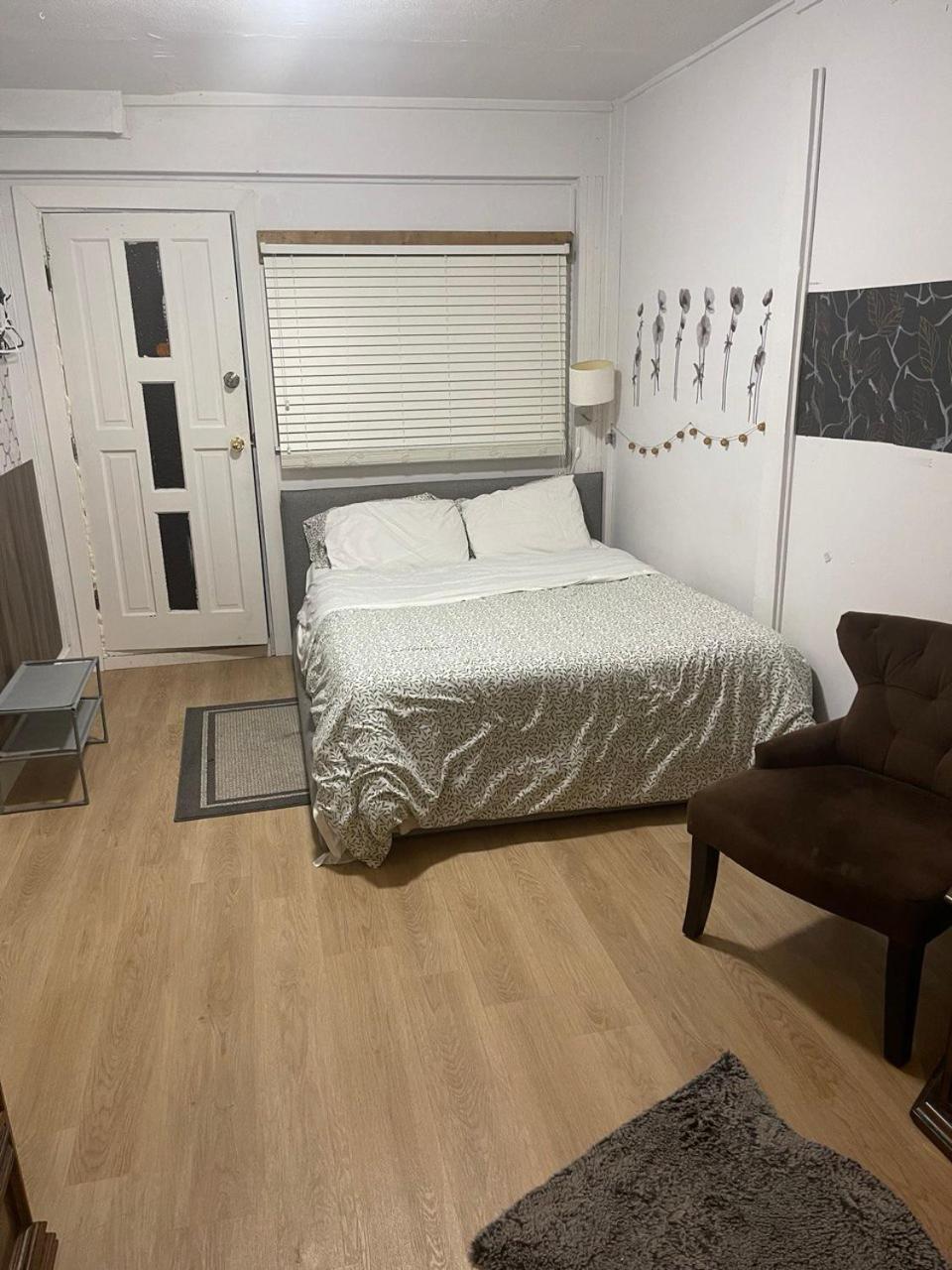 Suite In เวสต์แวนคูเวอร์ ภายนอก รูปภาพ