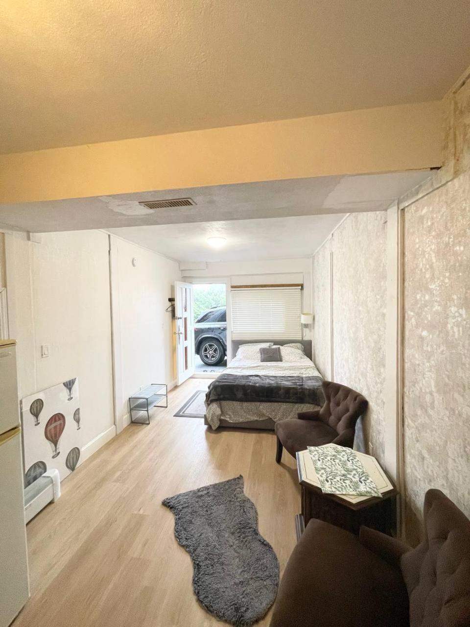Suite In เวสต์แวนคูเวอร์ ภายนอก รูปภาพ